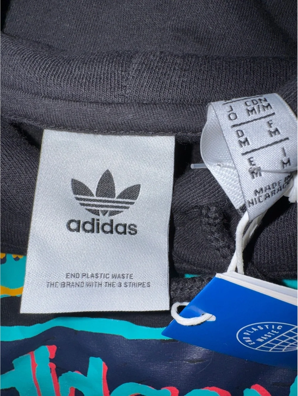 Men’s Adidas Graphic Hoodie Size Medium New With Tags